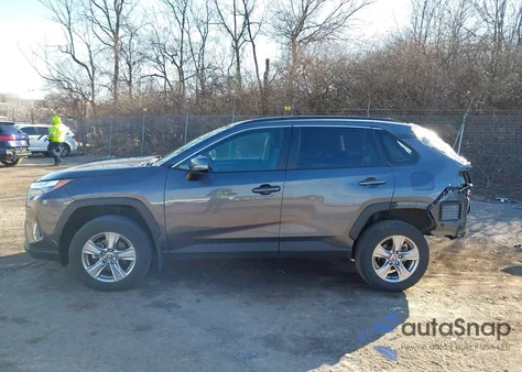 2023 Toyota Rav4 Xle from USA, damaged, VIN 2T3P1RFV5PW356257